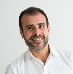 Gerente de compra Rest. La Fuente
